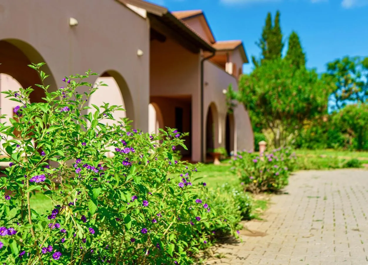 Appartamenti In Residence Villa Santa Maria سان فينتْشينسو 0*,  إيطاليا