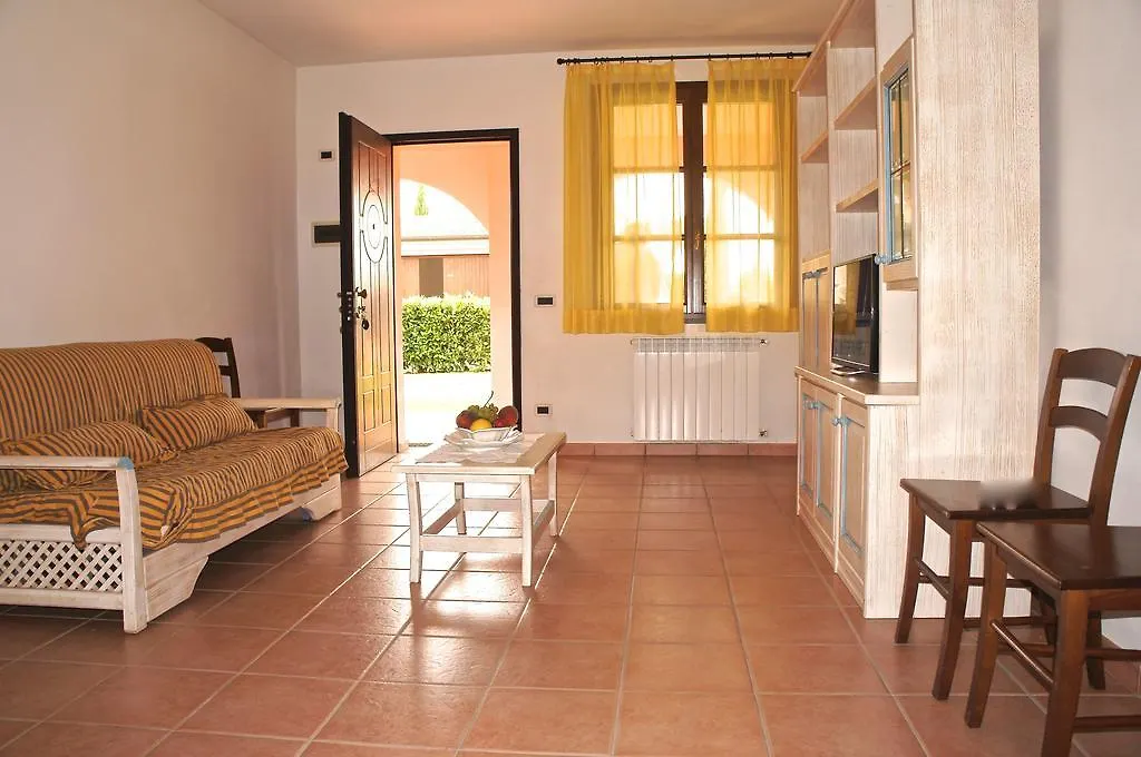 Appartamenti In Residence Villa Santa Maria سان فينتْشينسو