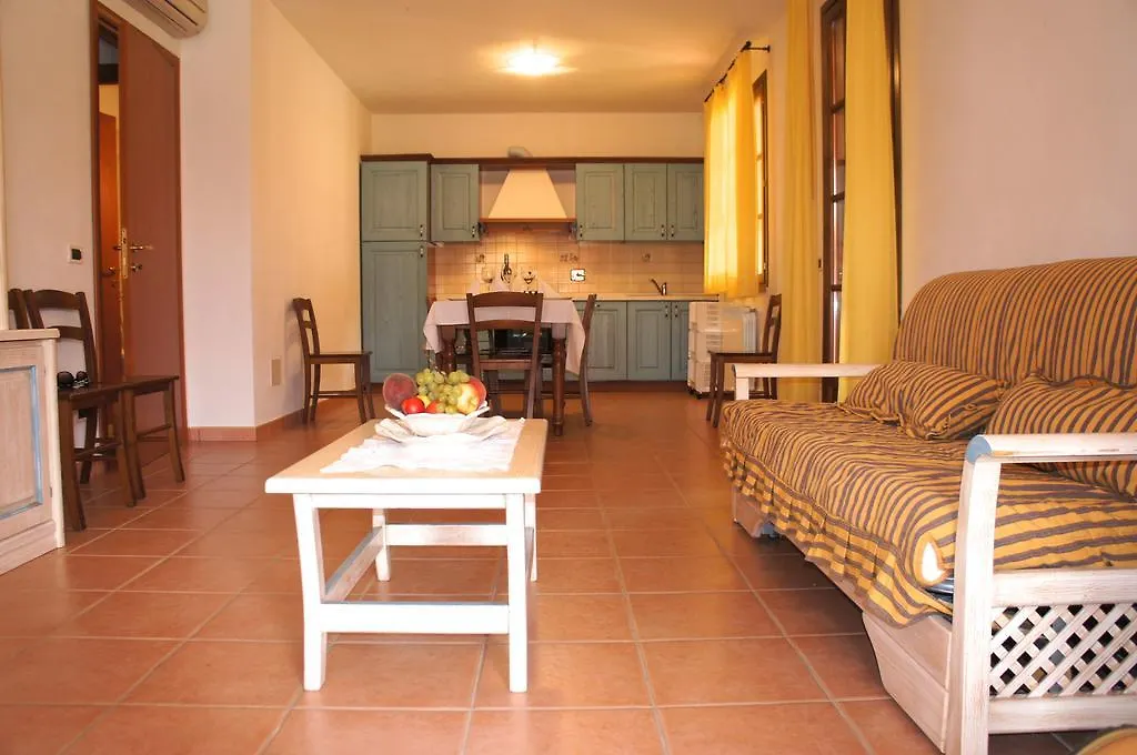Daire Appartamenti In Residence Villa Santa Maria San Vincenzo İtalya